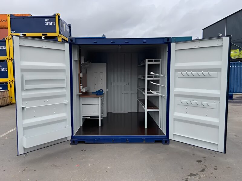 10ft Workshop container For Sale - Image 3