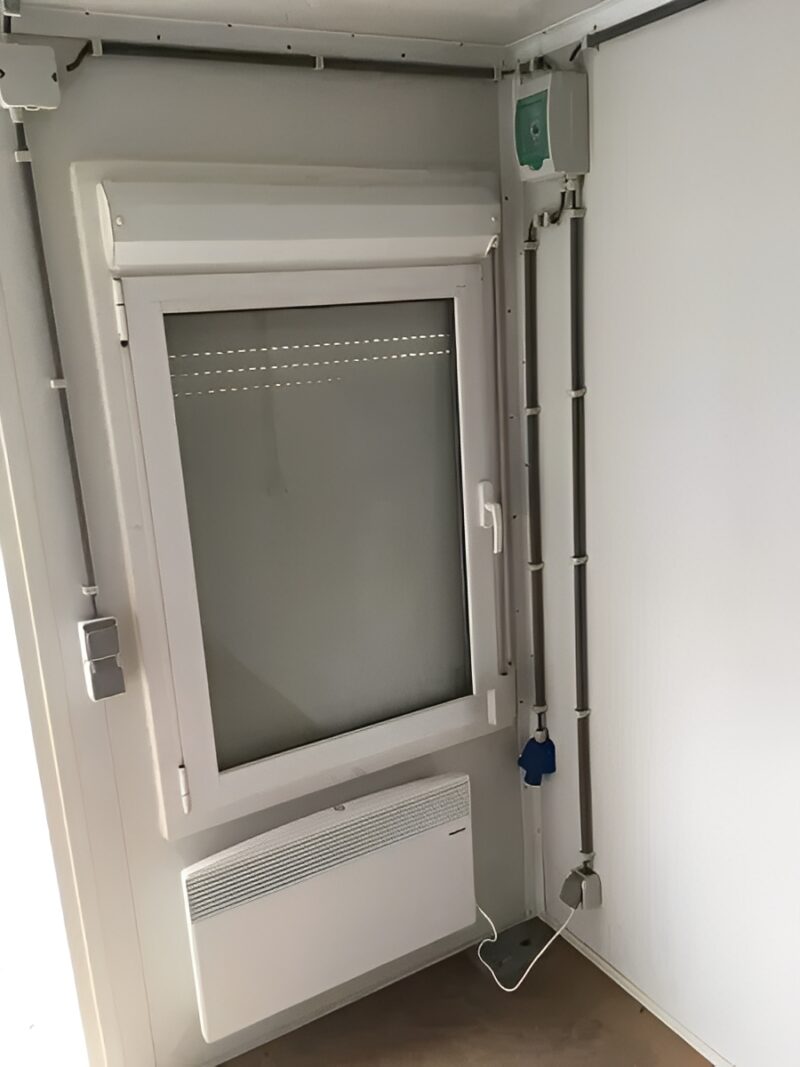 20ft Accommodation container - Image 2