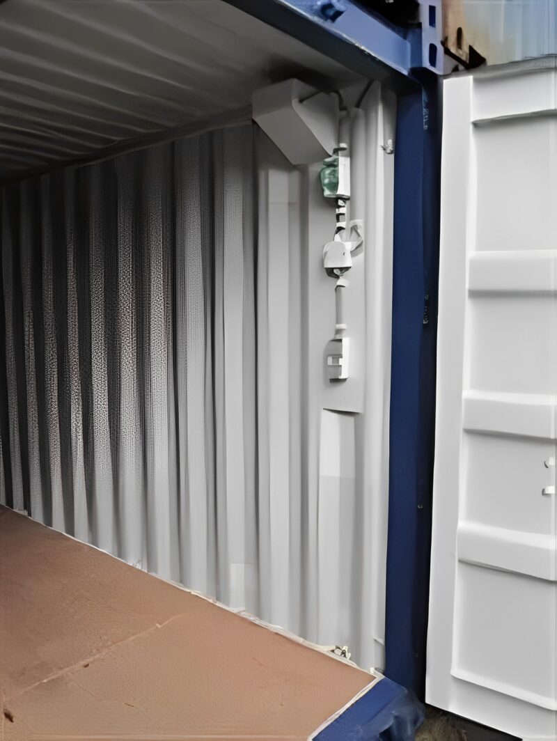20ft Shelving / Electricity container - Image 4